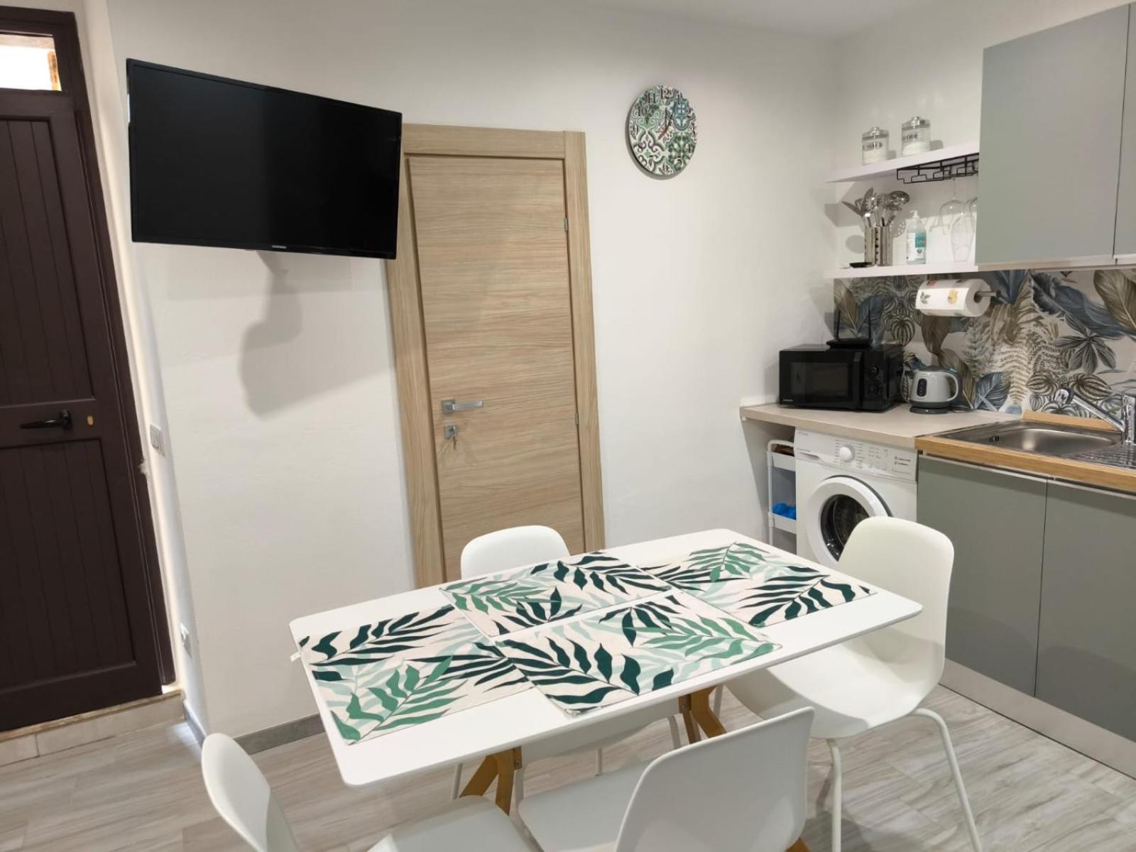 Studio Apartments Salvo 7 Агридженто Экстерьер фото
